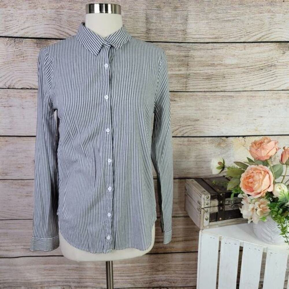 Elodie‎ Button Down Gray White Pinstsripe Blouse Top Large